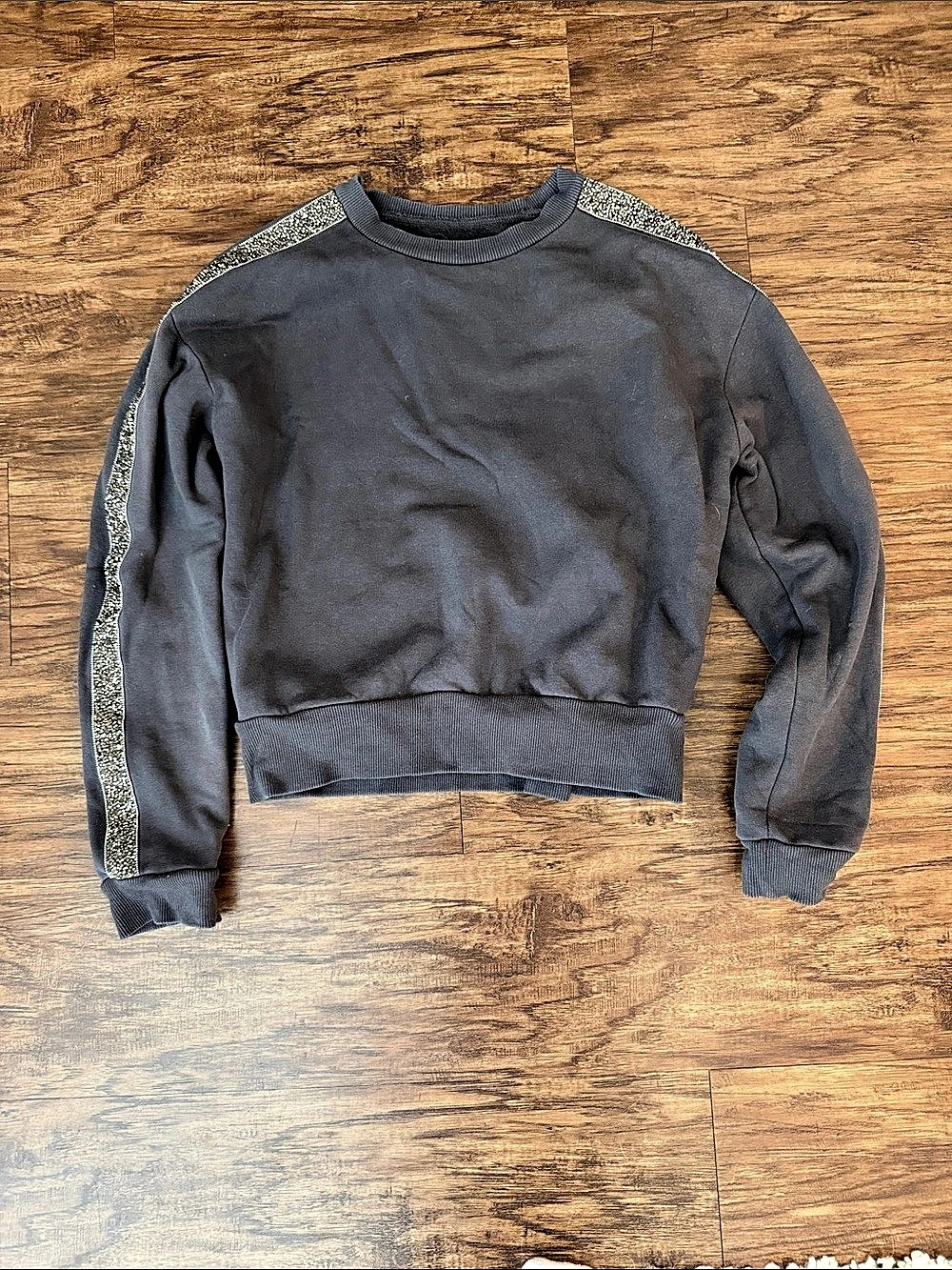 Zara Sequin Stripe Sweatshirt in Gray Size Medium Like New